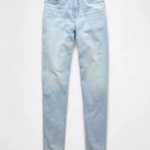 AMERICAN EAGLE OUTFITTERS - AE Strigid Curvy Mom Jean - Size 10 LONG / 30 W -NWT